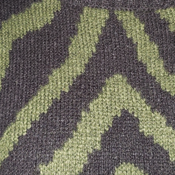 Zebra print sweater - Picture 4 of 7